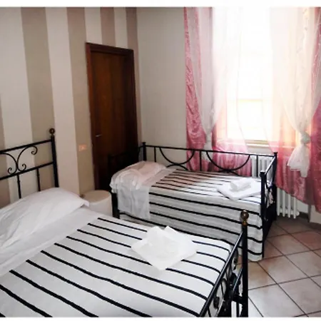 B&B Smeraldo Airport Bed & Breakfast Bergamo